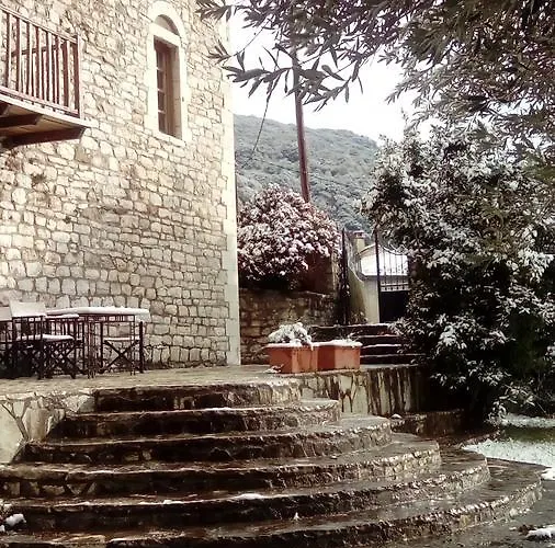 בית הארחה Theoni's House